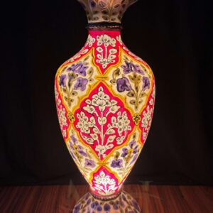 Vase Corner Lamp